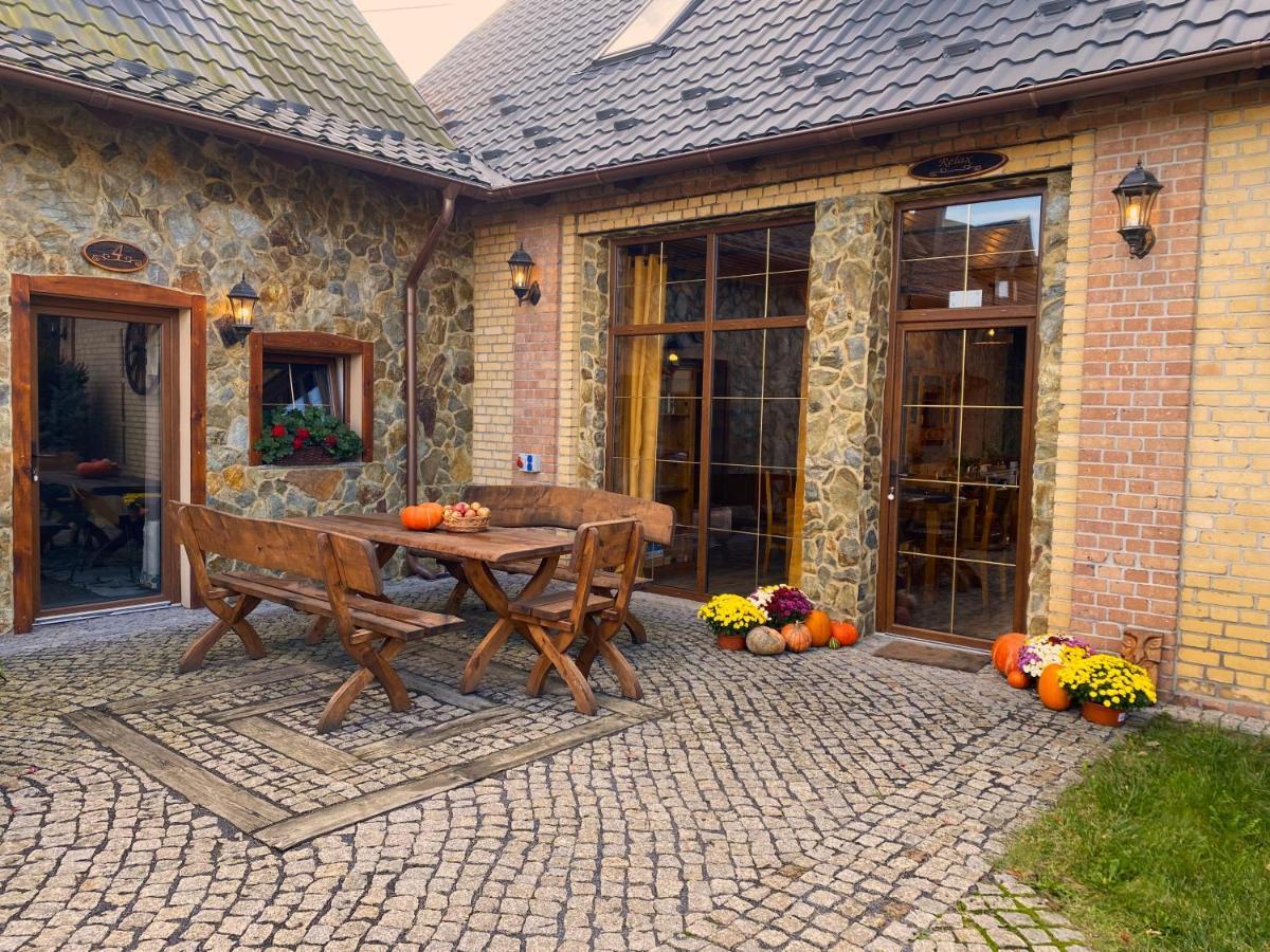 Kamien I Sowa Apart otel Lipinki Łużyckie Dış mekan fotoğraf