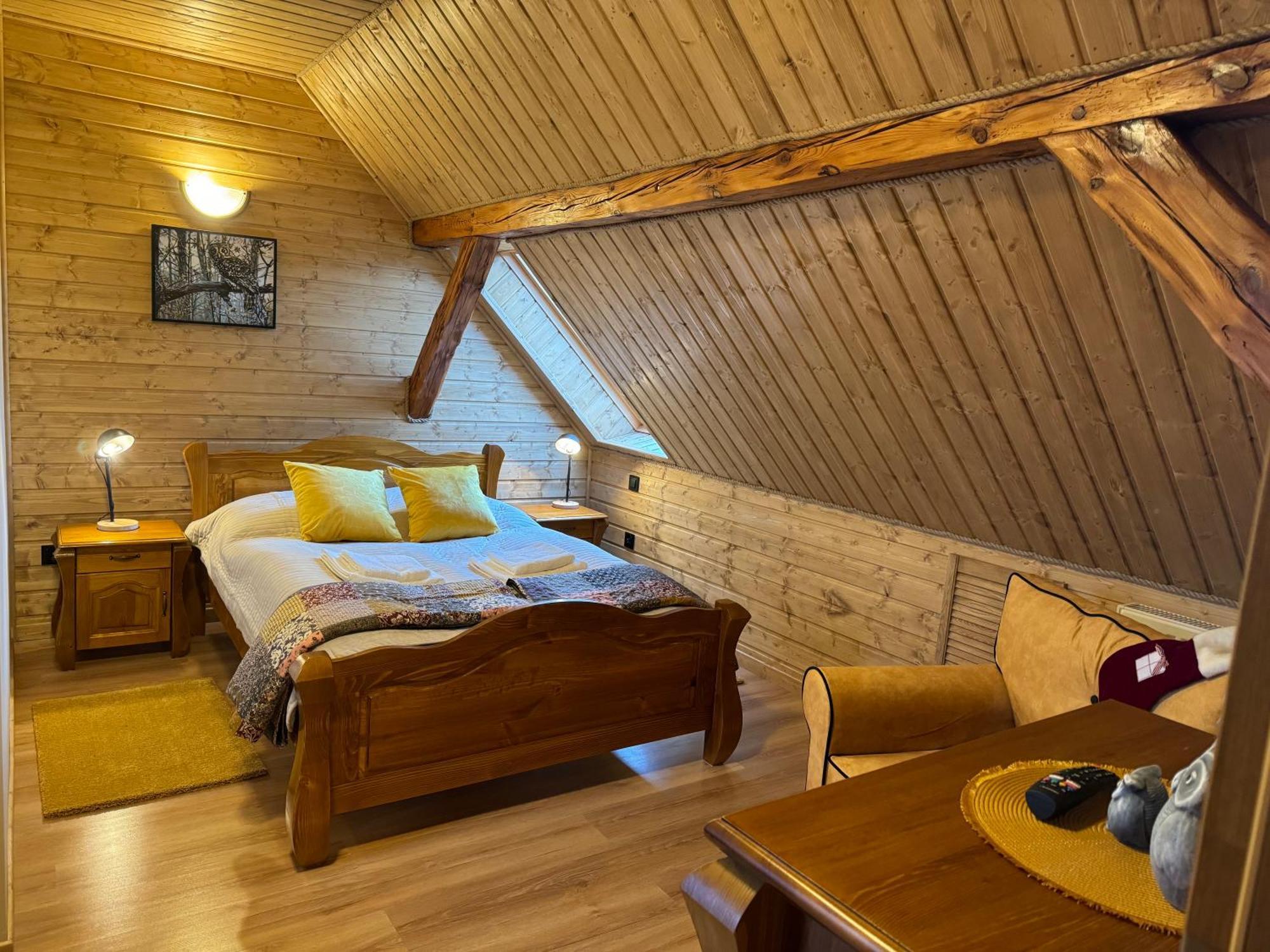 Kamien I Sowa Apart otel Lipinki Łużyckie Dış mekan fotoğraf