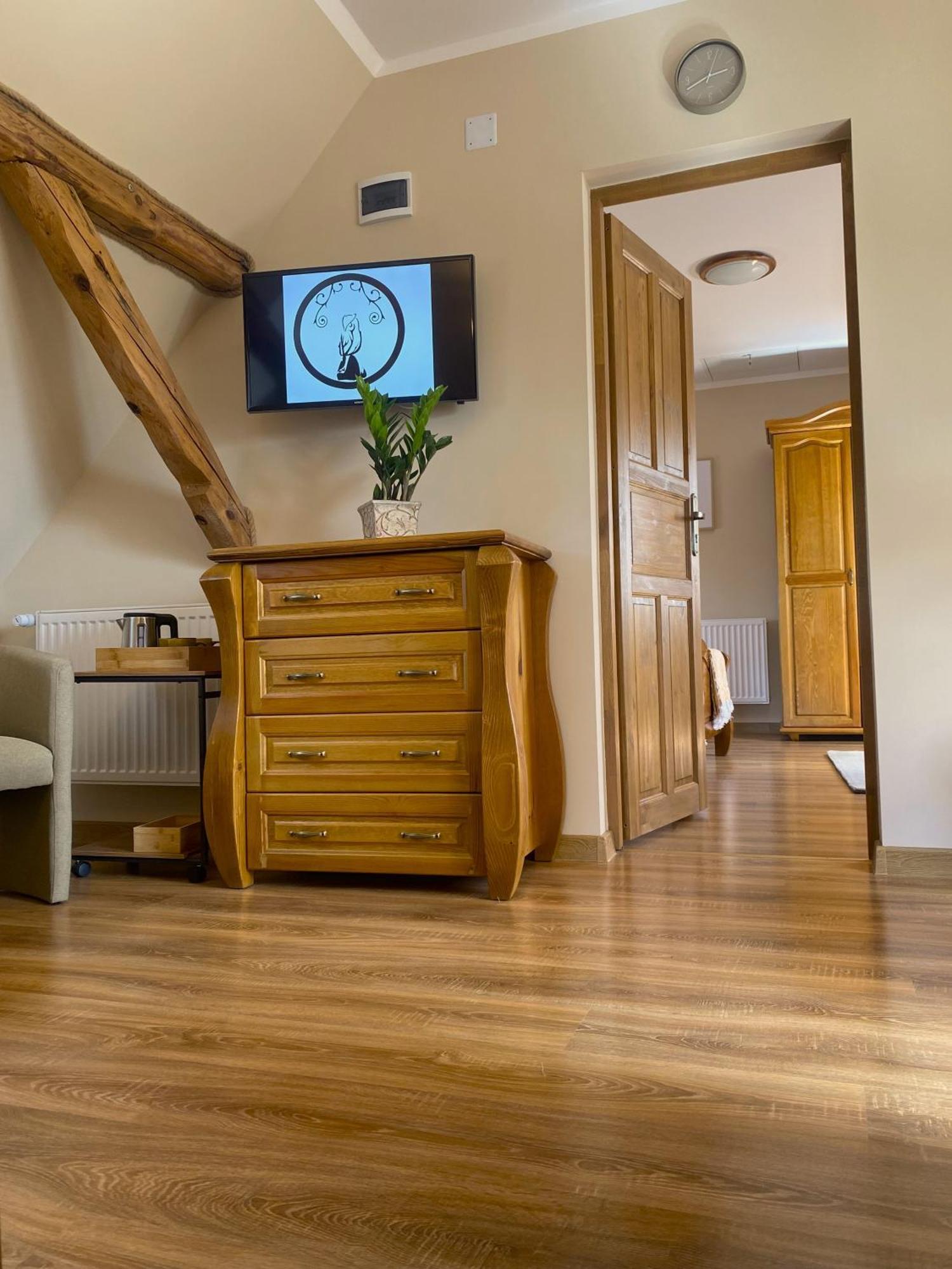Kamien I Sowa Apart otel Lipinki Łużyckie Dış mekan fotoğraf