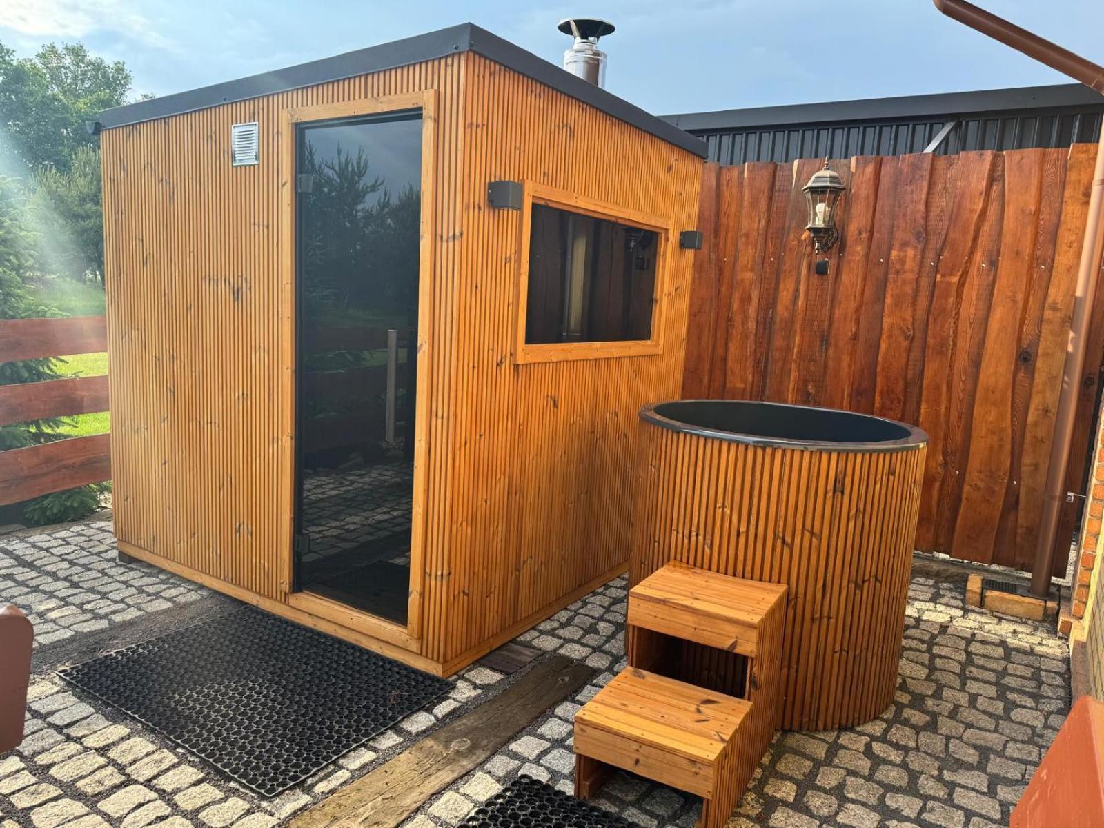 Kamien I Sowa Apart otel Lipinki Łużyckie Oda fotoğraf